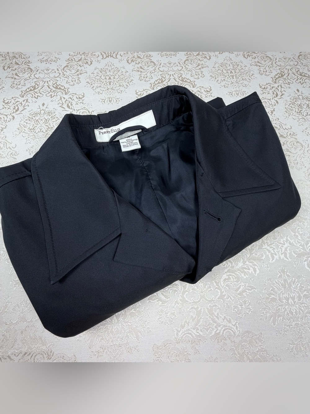 Perry Ellis Black Button-Up Rain Resistant Jacket, Lined, Pockets, Medium
